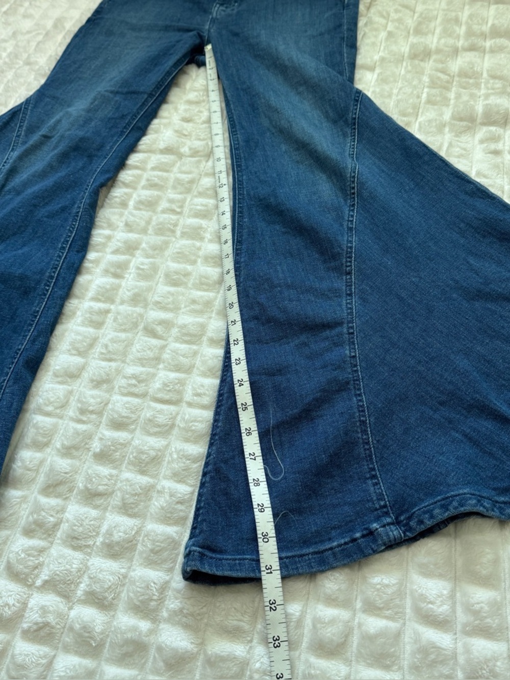 We the Free People 30 Marque Flare Jeans in Kora Wash ~ High Waist Bell Bottoms - Picture 9 of 11